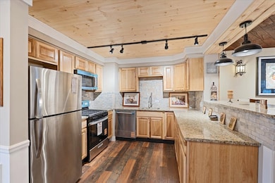 27 Maple Ave, Lake Zurich, IL 60047 - photo 4