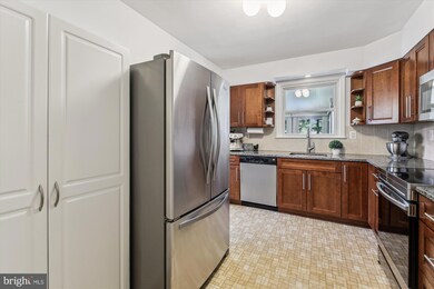 6506 Carroll Highlands Rd, Sykesville, MD 21784 - photo 7