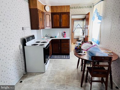 617 Minor St, Reading, PA 19602 - photo 7