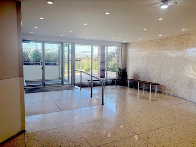 123-10 Ocean Promenade unit 7 N, Rockaway Park, NY 11694 - photo 7