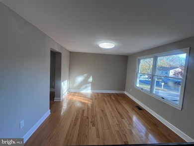 8210 Willow St, Laurel, MD 20707 - photo 3