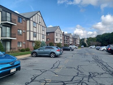 151 Bittersweet Ln unit 218, Randolph, MA 02368 - photo 3