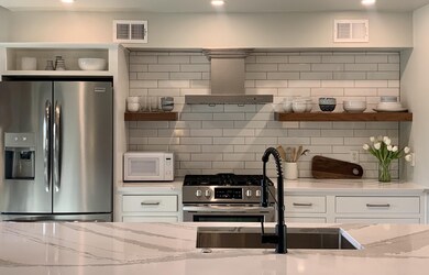 2137 E 8th St, Tucson, AZ 85719 - photo 4