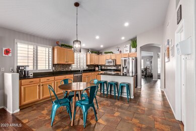 25806 N Hackberry Dr, Phoenix, AZ 85083 - photo 6