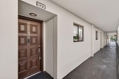 5220 Las Verdes Cir unit 3220, Delray Beach, FL 33484 - photo 6