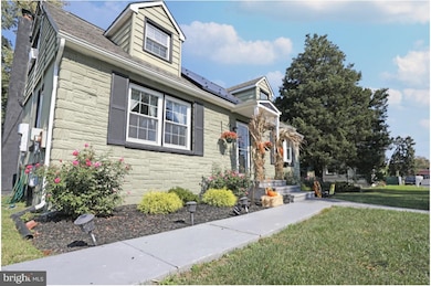 14 Belleview Ave, Sicklerville, NJ 08081 - photo 2