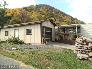 186 Carroll Ave, Keyser, WV 26726 - photo 7