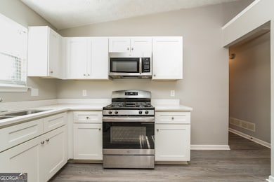 5591 Sapphire Spring, Stone Mountain, GA 30088 - photo 6