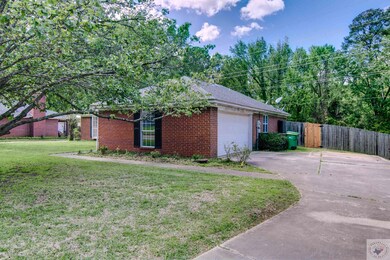6207 Polly Dr, Texarkana, TX 75503 - photo 2