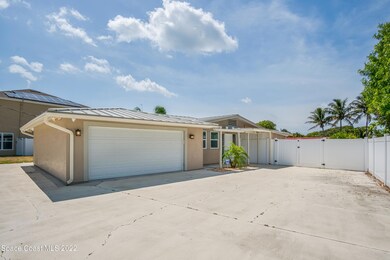 144 Bahama Blvd-4