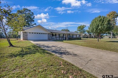 1308 S Evenside St, Henderson, TX 75654 - photo 3