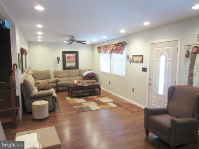 1512 Evergreen Rd, Severn, MD 21144 - photo 3