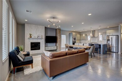 17305 Sparrowhawk Ln, Edmond, OK 73012 - photo 5