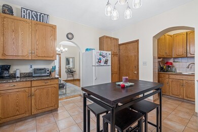 422 Hanover St unit 3, Boston, MA 02113 - photo 6