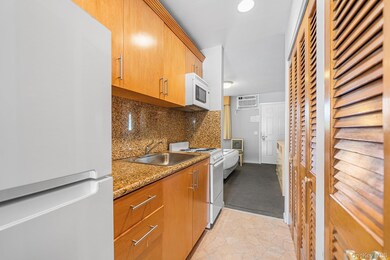 131 S Emerson Ave unit 235, Montauk, NY 11954 - photo 4