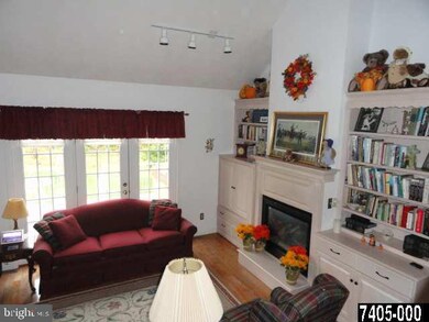 243 Friendship Ln unit 10, Gettysburg, PA 17325 - photo 5
