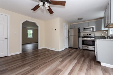 89 Cannongate III unit 89, Nashua, NH 03063 - photo 5