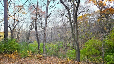 6720 Woodcrest Pkwy, Rockford, IL 61109 - photo 2