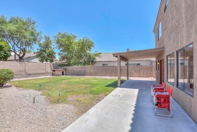 Ricky Patio-Backyard