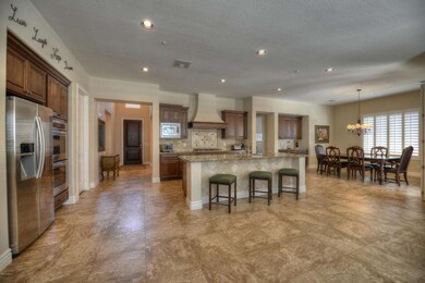 007_Kitchen-Dining