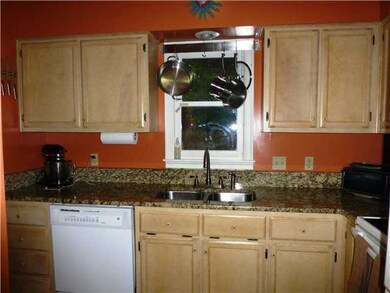 There is also a huge pantry in the kitchen not vis