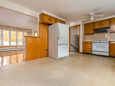 21 Ledge View Dr, Cumberland, RI 02864 - photo 6