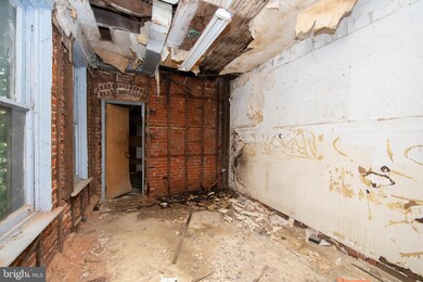 416 Viola St, Camden, NJ 08104 - photo 6