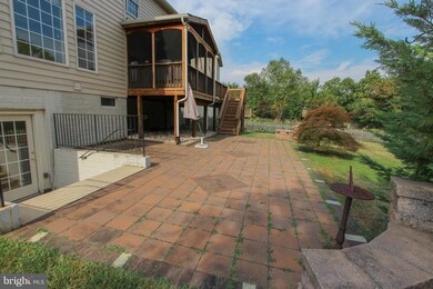 25460 Carrington Dr, Chantilly, VA 20152 - photo 6