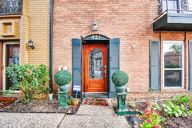 Attracive front door to  meet you or your guest