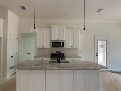 153 Graystone Dr, Weatherford, TX 76088 - photo 4