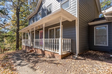 2407 Wildburne Ct, Charlotte, NC 28262 - photo 3