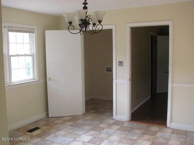 178 Frederick Rd.Breakfast Area