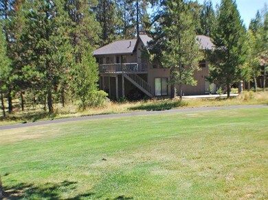 18 Cottonwood Ln, Bend, OR 97707 - photo 2