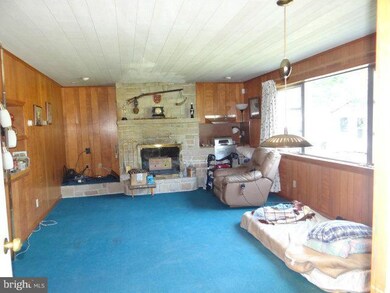 97 Hade Rd, Saint Thomas, PA 17252 - photo 6