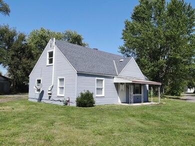 Left Side Ext Front