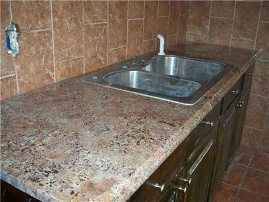 7741 Hacienda Ave, El Paso, TX 79915 - photo 6