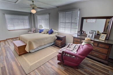 19 SE 4th Avenue Unit B (upstairs)