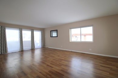 1025 S Fernandez Ave unit 1D, Arlington Heights, IL 60005 - photo 2