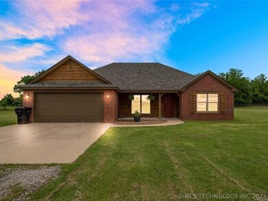 19507 S Coyote Dr, Claremore, OK 74019 - photo 2