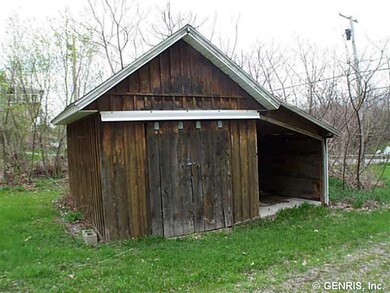Barn Large sized shed/barn