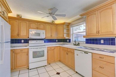 1656 Maypop Rd, West Palm Beach, FL 33415 - photo 3