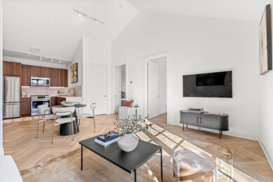 100 E Putnam Ave unit 311, Greenwich, CT 06807 - photo 3