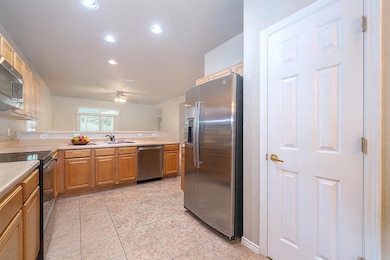 510 Crockett Loop, Georgetown, TX 78633 - photo 4