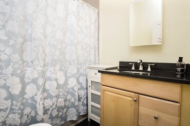 9 Peters St unit B, Boston, MA 02127 - photo 6