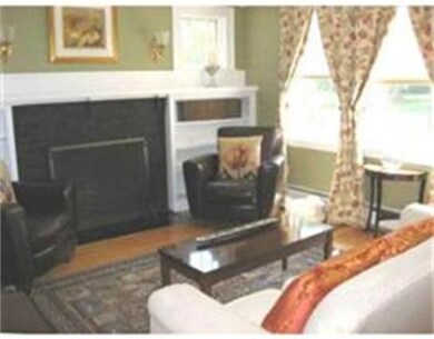 22 Cleveland Rd unit 22, Wellesley Hills, MA 02481 - photo 2