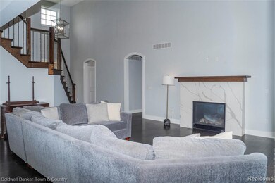 329 Baintree Blvd, Brighton, MI 48114 - photo 7