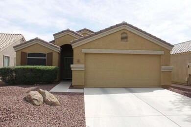 Front of House 4 (2).jpg