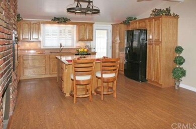 258 Bowling Green Dr, Costa Mesa, CA 92626 - photo 2