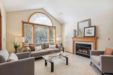 6085 Riviera Ln, Excelsior, MN 55331 - photo 5