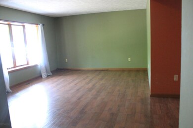 4 Stream View Ct, Mountain Top, PA 18707 - photo 4